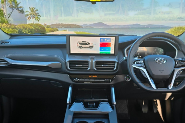 2026 MY25 LDV D90 SV9A Mode SUV Image 4