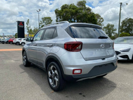 2024 Hyundai Venue QX.V5 Elite SUV image 8