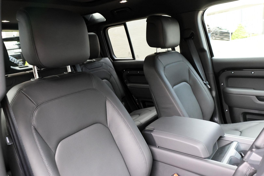 2026 Land Rover Defender L663 110 D350 X-Dynamic HSE SUV