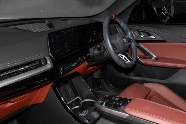 2025 BMW X1 U11 M35i xDrive SUV image 8