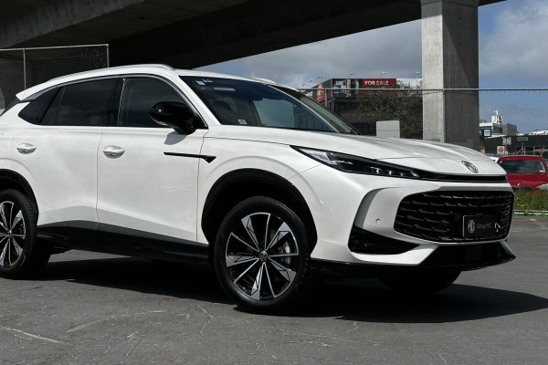 2025 MG HS Essence 1.5L SUV