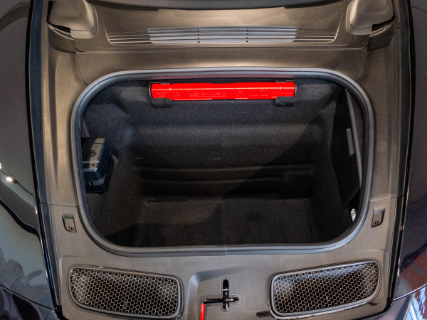 2025 Porsche 911 992 GT3 Coupe image 35