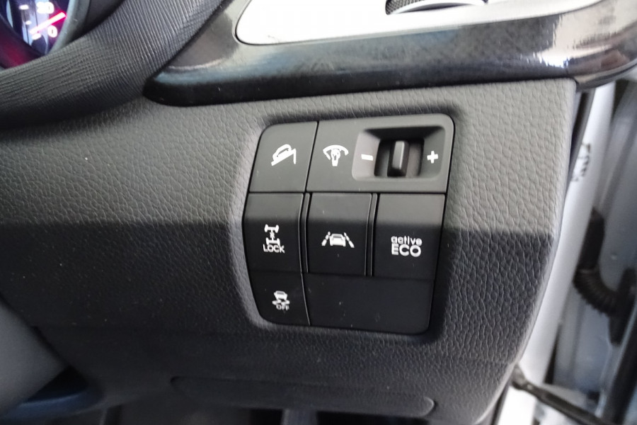 2014 MY15 Hyundai Santa Fe DM2 Elite Wagon Image 23