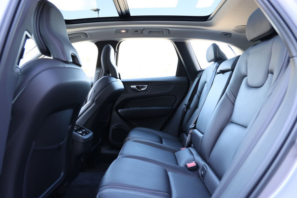 2026 Volvo XC60 UZ Ultra B5 Dark SUV Image 30