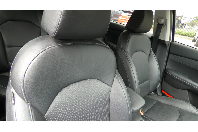 2020 MY21 Kia Cerato BD MY21 SPORT NAV Hatch Image 18