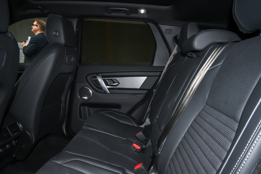2025 MY25.5 Land Rover Discovery Sport L550 P250 Dynamic SE SUV