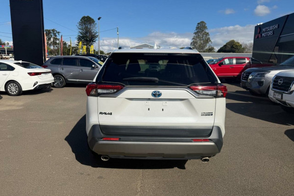 2024 Toyota RAV4 AXAH52R Cruiser SUV Image 7