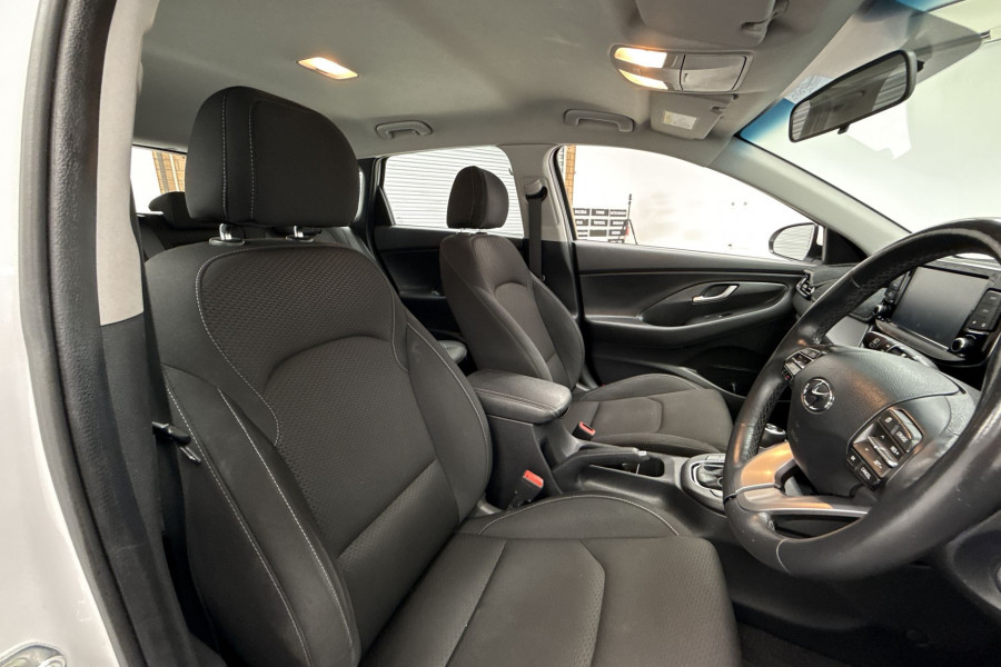 2018 MY19 Hyundai i30 PD2 Active Hatch Image 21