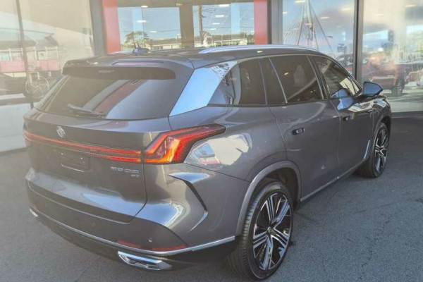 2025 MG QS IS31 Essence SUV Image 5