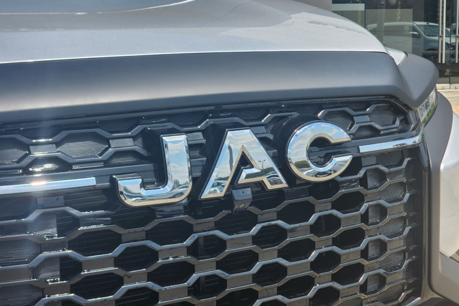 2025 MY24 JAC T9  Haven Ute Image 9
