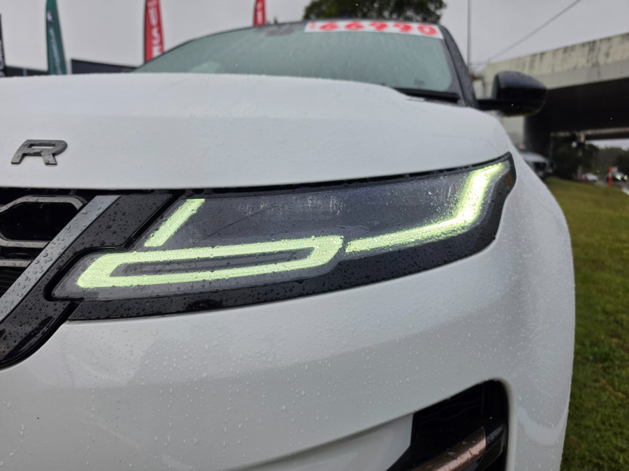 2022 Land Rover Range Rover Evoque L551 R-Dynamic SE SUV Image 12
