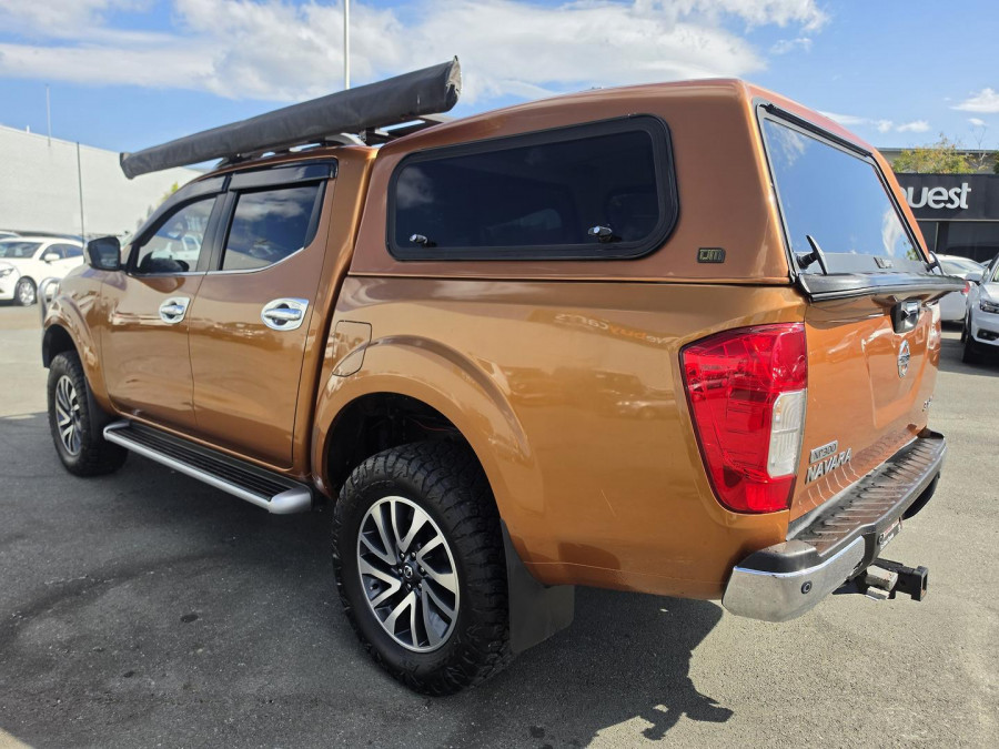 2015 Nissan Navara D23 ST-X Dual Cab Pickup Image 9