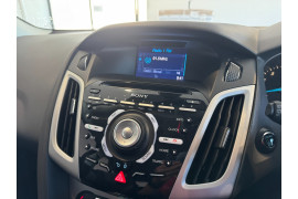 2015 MY14 Ford Focus LW MkII Sport Hatch