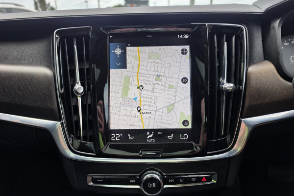 2019 Volvo V90 Cross Country P Series D5 Wagon Image 26