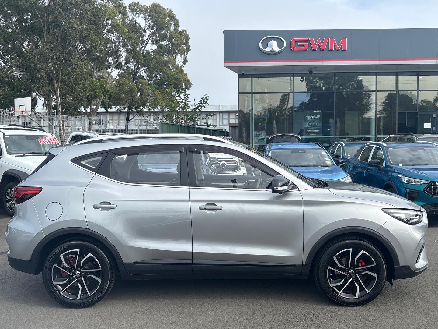 2023 MG ZST  Essence SUV Image 2