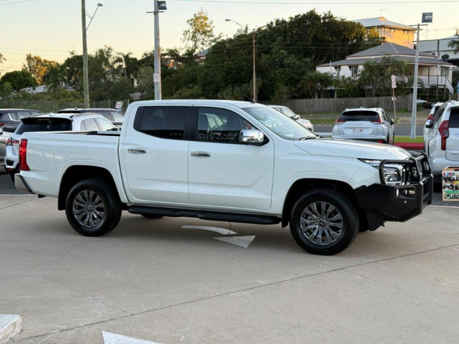 2024 Mitsubishi Triton MV GLS Ute Image 2