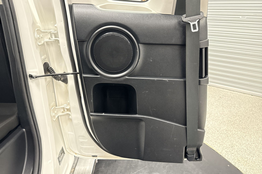 2018 Toyota HiLux GUN126R SR Cab Chassis Image 14