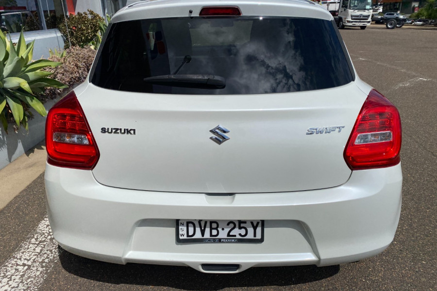 2017 Suzuki Swift AZ GL Navigator Hatch Image 7