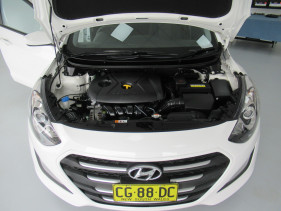 2016 Hyundai I30 GD4 SERIES II MY17 ACTIVE Hatchback