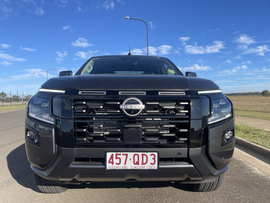 2025 MY26 Nissan Navara D27 ST-X Ute Image 3