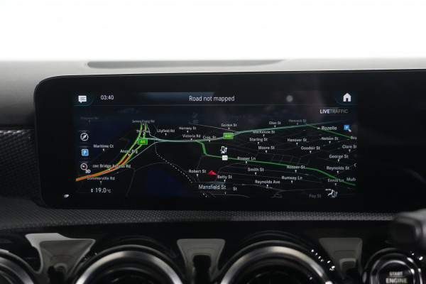 2021 Mercedes-Benz A-Class A250e Hatch image 19