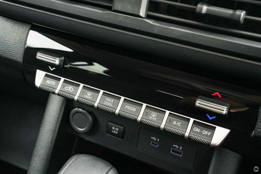 2024 Mitsubishi Triton MV GLX+ Ute Image 12