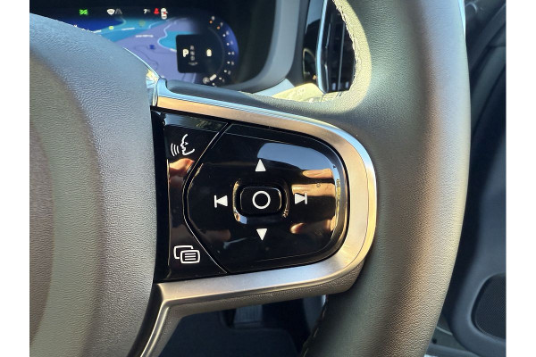 2025 MY26 Volvo XC60 UZ Plus B5 Bright SUV Image 38