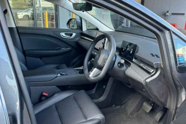2026 MG MG4 EV Urban AH4E Essence 54 Hatch Image 6
