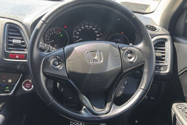 2017 Honda HR-V  VTi-L SUV Image 11