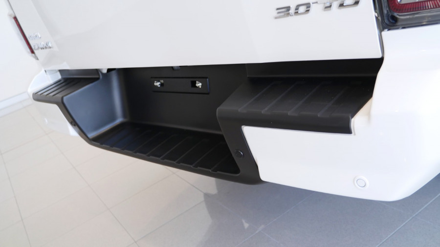 2020 MY21 Isuzu UTE D-MAX RG LS-U 4x2 Crew Cab Ute Utility Image 27