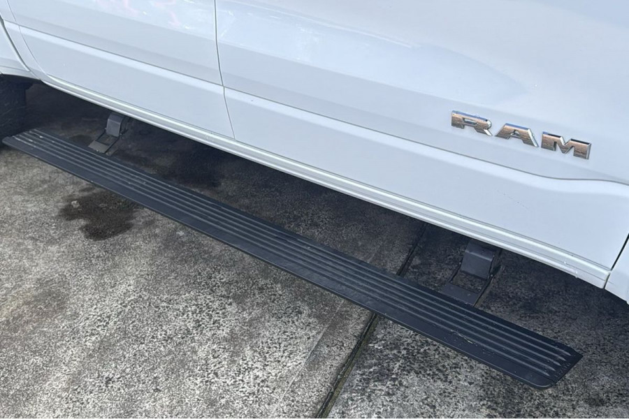 2022 Ram 1500 DT Laramie Ute Image 21