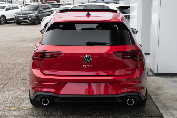 2026 Volkswagen Golf 8.5 GTI Hatch image 4