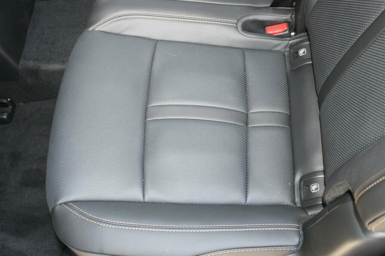 2024 Mazda CX-80 KL D50e GT SUV Image 19