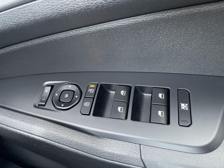 2026 Kia Sportage NQ5 PE HEV SX SUV Image 12