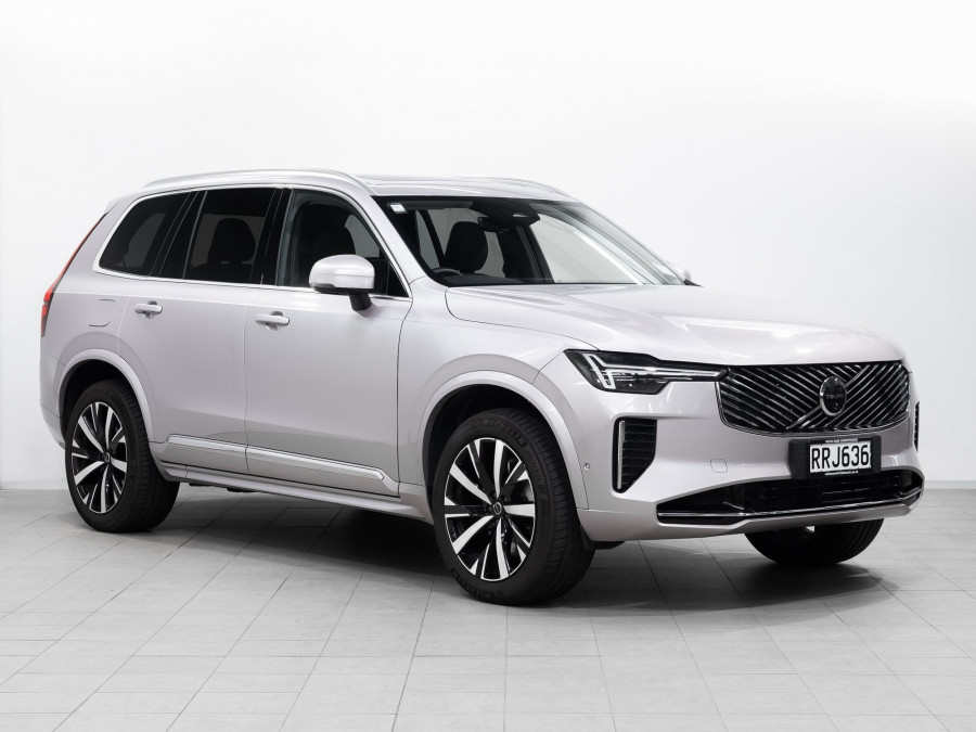 2026 Volvo XC90 L Series B5 AWD Plus SUV Image 1