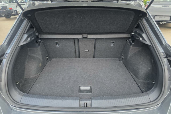 2022 MY23 Volkswagen T-Roc D11 140TSI R-Line SUV Image 21
