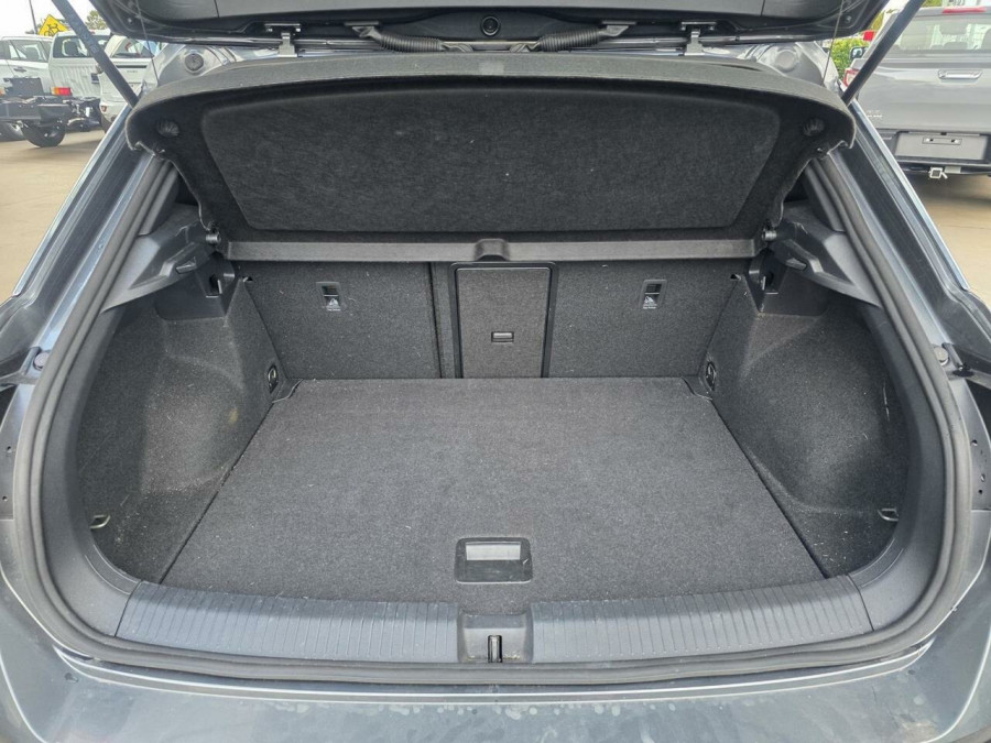 2022 MY23 Volkswagen T-Roc D11 140TSI R-Line SUV Image 21