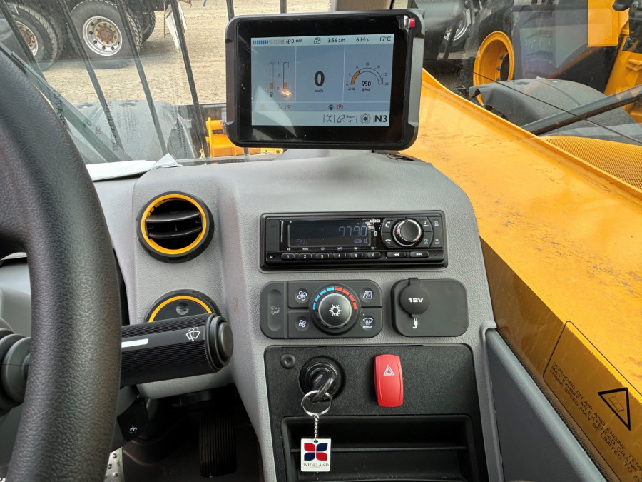 2026 JCB TELEHANDLER - AG Telescopic Handler Image 8