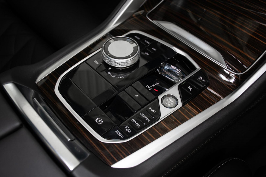 2025 BMW X6 G06 LCI xDrive30d M Sport SUV