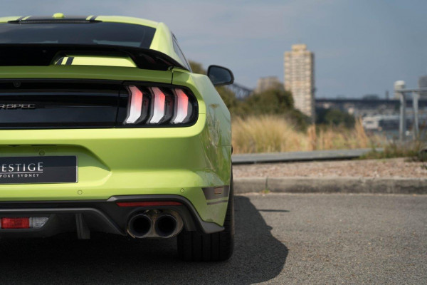 2020 Ford Mustang R-Spec Coupe Image 6