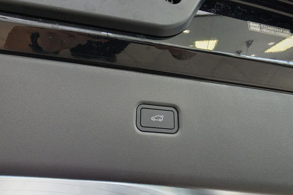 2026 XPeng G6  Performance SUV Image 14