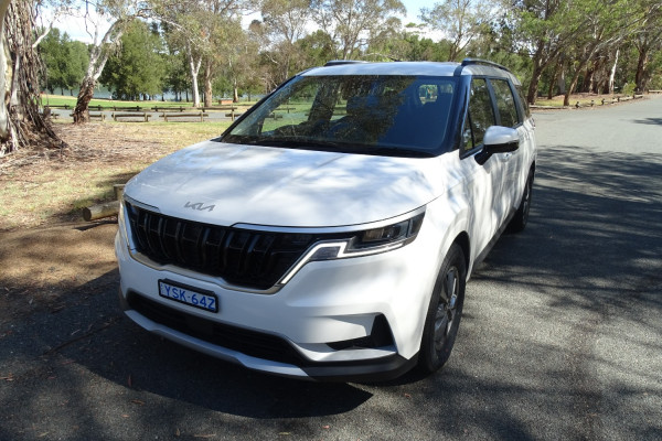 2023 Kia Carnival KA4 S People Mover Image 3