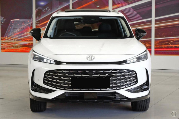 2025 MG HS AS33 Super Hybrid Essence SUV Image 2