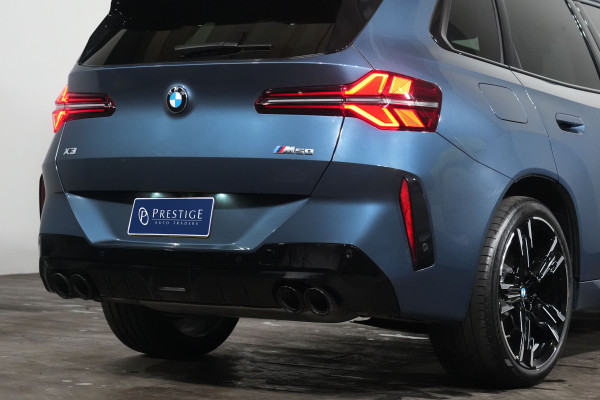 2025 BMW X3 M50 xDrive SUV image 8