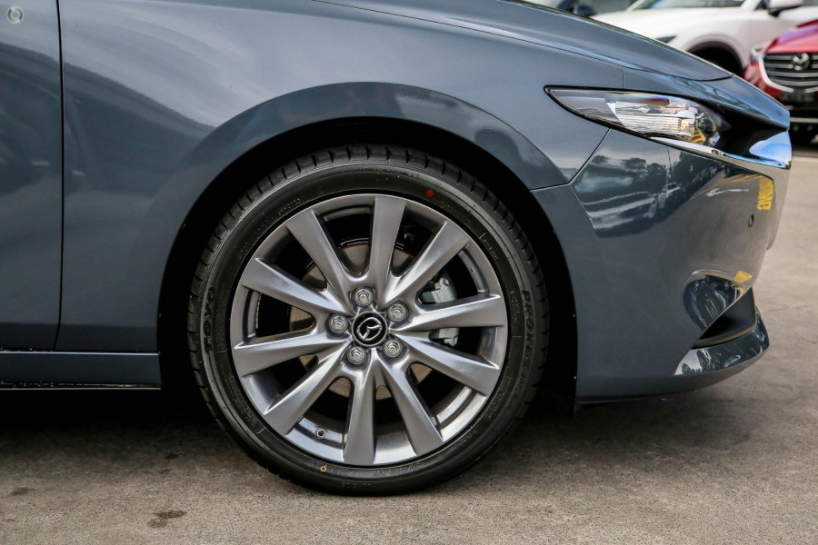 2025 MY24 Mazda 3 BP Series G20 Evolve Hatch Image 8