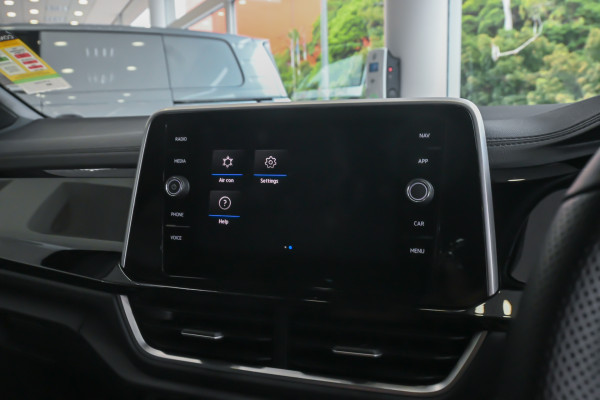 2025 Volkswagen T-Roc 140TSI R-Line SUV Image 17