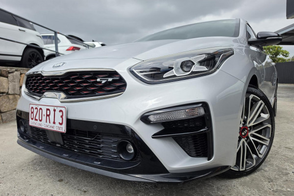 2020 Kia Cerato BD GT Hatch Image 2