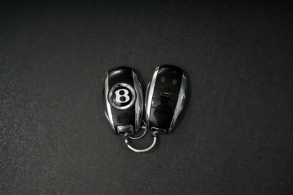 2017 Bentley Bentayga W12 SUV Image 37