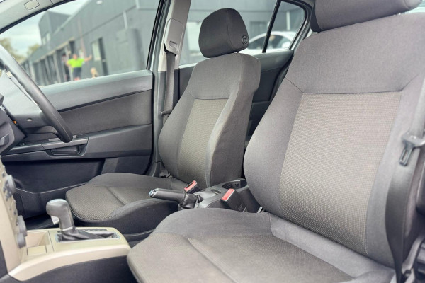 2008 Holden Astra AH CD Hatch Image 12