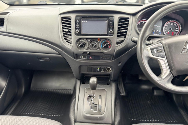 2020 Mitsubishi Triton MR GLX ADAS Ute Image 16